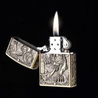 Briquet à pétrole classique rétro au design sculpté, sensation premium au toucher, briquet portable à silex