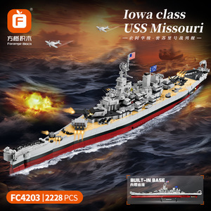 Fangcheng FC4203 Iowa Class Battleship 83cm Plastic <b>Building</b> <b>Blocks</b> Educational Toy with 800+ <b>Blocks</b> for Teens - Product Image 4