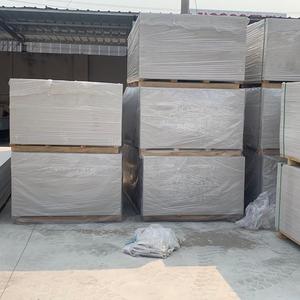 Panneau <span class=keywords><strong>de</strong></span> ciment <span class=keywords><strong>de</strong></span> fibre 6-24mm matériau <span class=keywords><strong>de</strong></span> construction bon <span class=keywords><strong>prix</strong></span> décoration <span class=keywords><strong>de</strong></span> bâtiment imperméable ignifuge panneau <span class=keywords><strong>de</strong></span> ciment <span class=keywords><strong>de</strong></span> haute qualité - Product Image 1