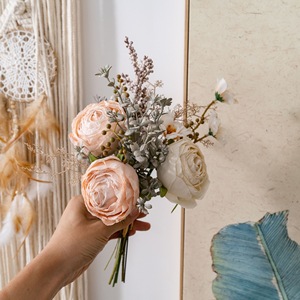 Ramo de Flores Artificiales Teñidas con Tinta, Rosas de Plástico y Tela Tejida, Decoración para el Hogar, Adorno de Pared CF02124 - Product Image 2