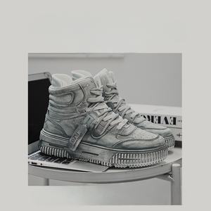 รองเท้าดีไซเนอร์ คอลเลคชั่นฤดูใบไม้ผลิ 2026 <span class=keywords><strong>ส</strong></span>ไตล์ใหม่ รองเท้าหุ้มข้อ<span class=keywords><strong>ส</strong></span>ูง<span class=keywords><strong>ส</strong></span>ำหรับทั้งชายและหญิง รองเท้าผ้าใบ<span class=keywords><strong>ส</strong></span>ีเทา<span class=keywords><strong>ส</strong></span>ไตล์วินเทจแบบทำเก่า - Product Image 3