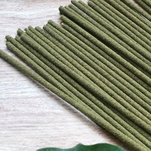 Bâtonnets d'encens biologiques doux pour les yeux, pour la prière à domicile, aux huiles d'agarwood pures, arôme naturel, sans fumée, options écologiques - Product Image 2