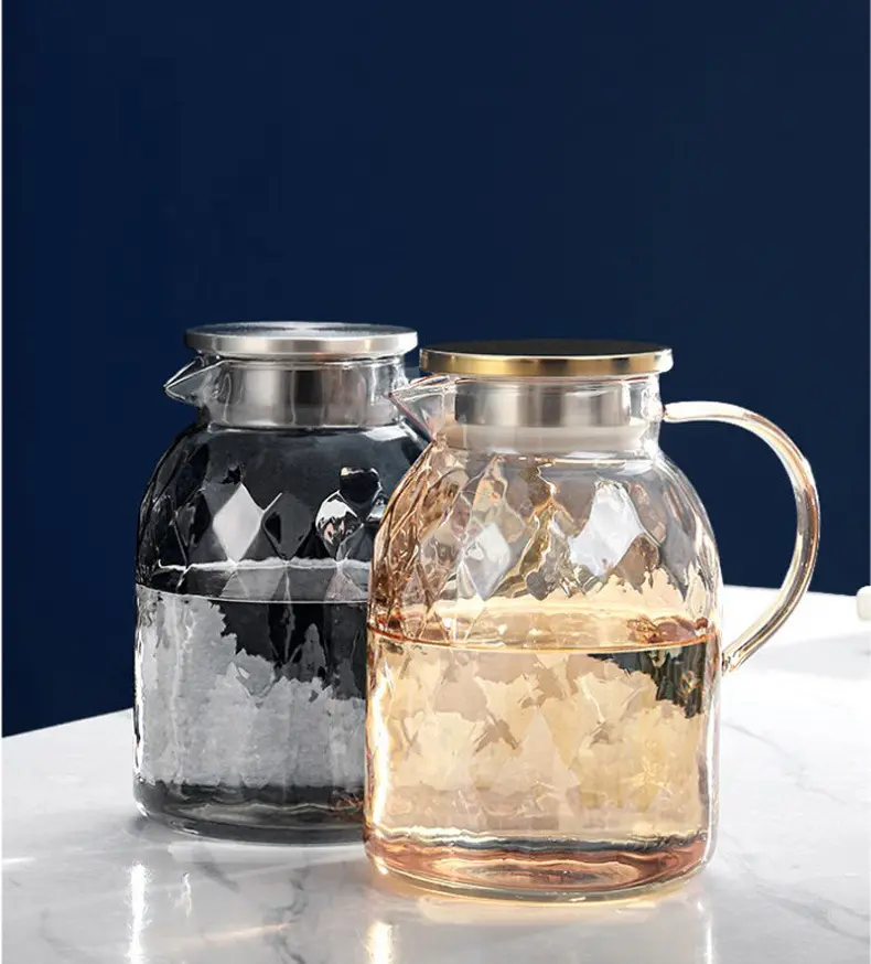 Caraffa in vetro borosilicato con caraffa per acqua calda e fredda con Design a diamante di vendita calda con coperchio