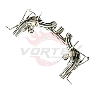 Tuyau d'échappement haute performance en acier inoxydable Vortex pour Ferrari 458 Spider avec silencieux latéraux doubles et embouts de sortie centraux à 3 tuyaux - Product Image 4