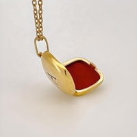 Collar de Oro Amarillo Clásico Hecho a Mano en España con Colgante de Letra, Joyería Fina, Cadena Ajustable, Regalo para Mujer, Fiesta