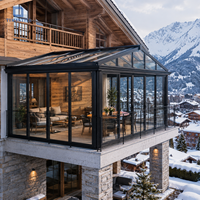 Véranda sur mesure quatre saisons avec balcon, en aluminium à rupture de pont thermique, verre double vitrage Low-E