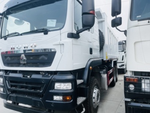 Nouveau 2026 Sinotruk Howo TX 6*4 10 roues 371 ch 30 tonnes Diesel <span class=keywords><strong>Camion</strong></span> <span class=keywords><strong>benne</strong></span> basculante pour le transport de sable et de pierres à vendre (versions LHD et RHD) - Product Image 3