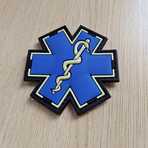 Parche de PVC de goma con diseño de estrella de la vida y serpiente, insignia 3D divertida con gancho y logotipo - Product Image 4