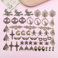 Antique Bronze Halloween Crâne Pendentif DIY Bijoux Accessoires Mixte Pack 51 Alliage Bracelet Pendentifs Mode Pendentifs Charmes