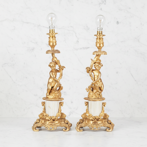 Par de Lámparas Candelabro de Estilo Rococó con Estatuas de Cupido en Oro Dorado, Latón y Mármol para Decoración del Hogar y Religión - Product Image 2
