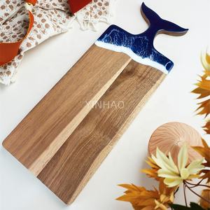 Tabla de Cortar de Resina Hecha a Mano Personalizada YINHAO con Diseño de <span class=keywords><strong>Cola</strong></span> de Ballena y Olas del Océano, Tabla de Cortar de Resina y <span class=keywords><strong>Madera</strong></span> de Acacia, Bandeja <span class=keywords><strong>para</strong></span> Servir - Product Image 6