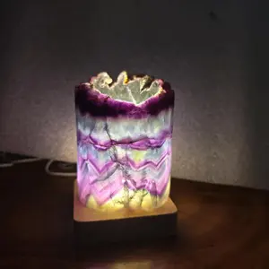 Lâmpada artesanal de cristal de fluorita natural, cada uma é criativa e única no mundo para decoração de casa