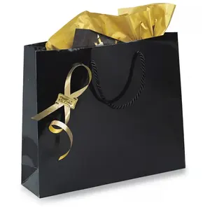 Sac shopping en papier laqué PE de luxe, merchandising personnalisé - Product Image 2