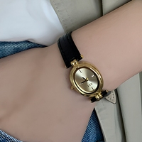 Montre ovale de luxe légère pour femme, petit modèle 37 mm, en cuir véritable, mouvement à quartz, cadran à aiguilles, boîtier en acrylique, haut de gamme