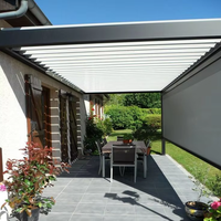 Pergola de jardin extérieure en aluminium étanche avec télécommande électrique et écran pour les fêtes dans la cour et sur la terrasse