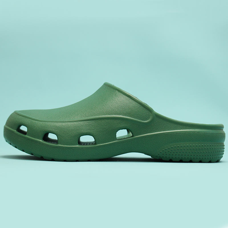 สีเขียว