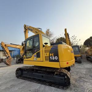 Excavadora Komatsu PC130 Usada con Motor, Caja de Cambios y Bomba - Motor Diésel de 13 Toneladas, Buenos Precios Disponibles en Stock - Product Image 4