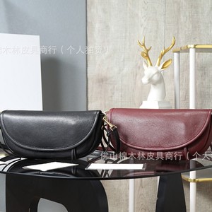 Sac à main, épaule et bandoulière en cuir de mouton de qualité supérieure, modèle croissant, en acier massif, <span class=keywords><strong>original</strong></span> d'usine, pour femme, collection 2026 - Product Image 2
