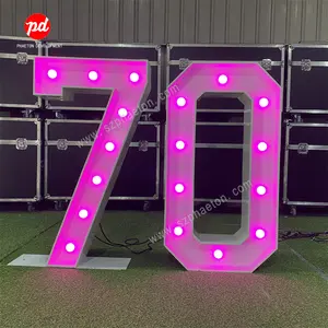 70 号 75 岁生日派对装饰品，巨型灯光选框数字带领生日派对用品的灯光字母