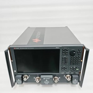 เครื่องวิเคราะห์เครือข่ายไมโครเวฟ Keysight N5242B PNA-X 4 พอร์ต 10 MHz ถึง 26.5 GHz มือสอง - Product Image 1