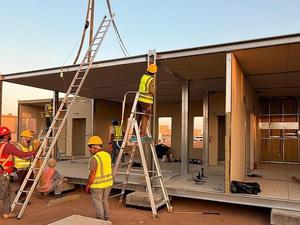 Sistema de Construcción Panelizado de Construcción Rápida, Campamento Prefabricado, Carport para Minería de Petróleo y Gas, Solución de Alojamiento Temporal y Permanente de Instalación Rápida - Product Image 6