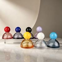 Flacon de parfum de luxe unique de 30 ml en forme de champignon coloré, avec capuchon ABS et flacon pulvérisateur en verre en forme de dôme, doté d'une impression sérigraphiée pour