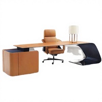 Bureau de direction moderne en bois convertible, durable et au design épuré pour le bureau à domicile
