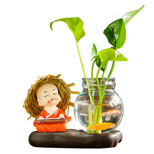 Vase hydroponique artisanal en résine avec quatre moines et lierre vert, décoration de table pour la maison, le bureau, style zen asiatique, cadeau artisanal - Product Image 3