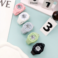 Jam Tangan Digital Multifungsi Plastik LED Fashion Grosir 2026, Jam Tangan Sport Digital untuk Pria Wanita Pelajar, Jam Tangan Elektronik