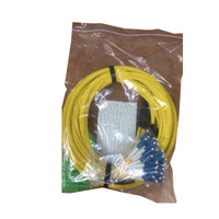 Câble de dérivation multifibre à tampon serré intérieur personnalisé à 24 fibres OS2 monomode LC/SC/FC/ST/LSH
