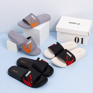남성 패션 아웃도어 캐주얼 슬라이드 슬리퍼 여름 통기성 스포츠 샌들, 남성 및 십대용 가정집 호텔 도매 - Product Image 1