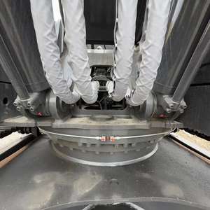 Excavatrice sur chenilles lourde Volvo EC380 de 38 tonnes d'occasion pour l'exploitation minière et la construction - Product Image 6