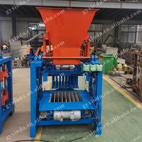 Ligne de production de machines semi-automatiques pour la fabrication de blocs creux avec moteur, pompe et PLC à vendre