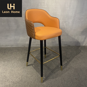 Fábrica al por mayor Custom Villa de lujo de madera de cuero Taburete Home Breakfast Trona - Product Image 4