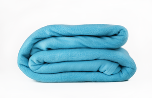 Couverture en microfibre flanelle polaire brodée unie Wynrest Hotel pour lit Queen et King - Product Image 5