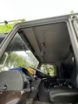 Zoomline Truck Crane ZTC1000V5 2023 Model 100 Ton Max Lifting 53m Lifting Height Yuchai Engine Shanghai Origin <b>Used</b> <b>Machinery</b> - Product Image 4