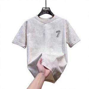 เสื้อยืดแขนสั้นสีดำสำหรับผู้ชาย ผ้าโพลีเอสเตอร์ 100% ระบายอากาศได้ดี ทรงปกติ สวมใส่สบาย คอกลม ผ้าเจอร์ซีย์ถัก สีพื้น - Product Image 6