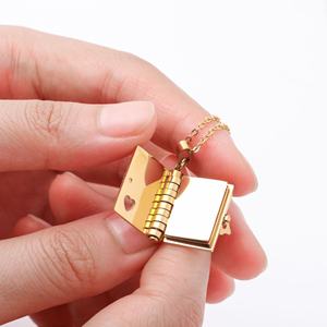 Europeo americano alla moda 18K oro Non sbiadito collana pendente alla moda libro a cuore aperto aperto per personalizzato - Product Image 3