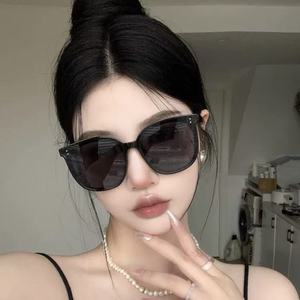 Sunglasses <b>Large</b> <b>Frame</b> Black PC UV400 Women Quadrilateral Style - Product Image 1