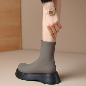 Bottes de neige d'hiver pour femmes GON22, bottes à cheville en fourrure de qualité, chaudes et confortables, avec semelle épaisse, fermeture à enfiler, vente chaude, confort et mode - Product Image 3