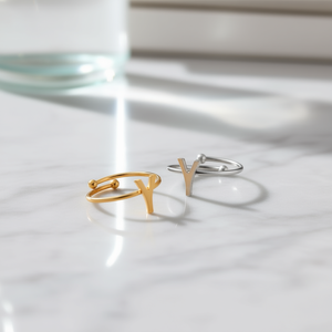 Anillo con Letra Y Angelina, Acero Inoxidable, Chapado en Oro, Plata, Joyería Unisex de Moda, Regalo Diario, Estilo Moderno - Product Image 2