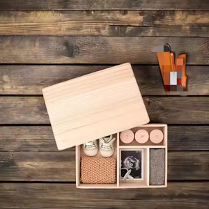 Stile antico in legno bambino pietra miliare scatola memoria memoria organizzatore tesoro dipinto a mano e lucidato - Product Image 2