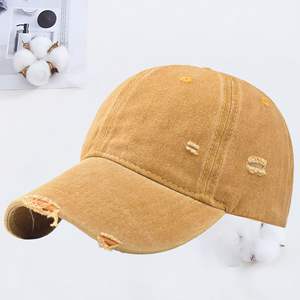 Gorra de Béisbol Unisex de 6 Paneles con Bordado 3D Personalizado de Alta Calidad, Estilo Deportivo, Lavable, Color Dorado - Product Image 2