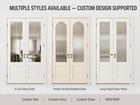 Portes doubles en bois massif de couleur crème, surface peinte, avec panneaux en verre, adaptées aux chambres, aux salles de bain et aux balcons