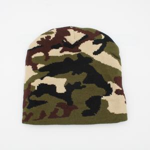 Femmes Hommes Tricot épais Noir Blanc <span class=keywords><strong>Vache</strong></span> Camo Jacquard Bonnet Tuque Chaud Sports de plein air Motif Crâne Casquette Camouflage Chapeau d'hiver - Product Image 3