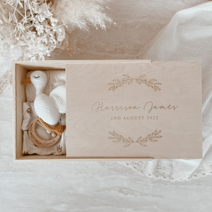 JUNJI scatola regalo <span class=keywords><strong>in</strong></span> <span class=keywords><strong>legno</strong></span> personalizzata per neonato memoria del bambino personalizzato ricordo del bambino per Baby Shower <span class=keywords><strong>nome</strong></span> della mamma porta oggetti <span class=keywords><strong>in</strong></span> <span class=keywords><strong>legno</strong></span> - Product Image 1