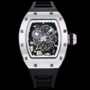 Reloj de pulsera prémium con esfera en forma de barril, marco de acero plateado, movimiento de esqueleto visible, material duradero, ideal como regalo de moda para hombre - Product Image 1