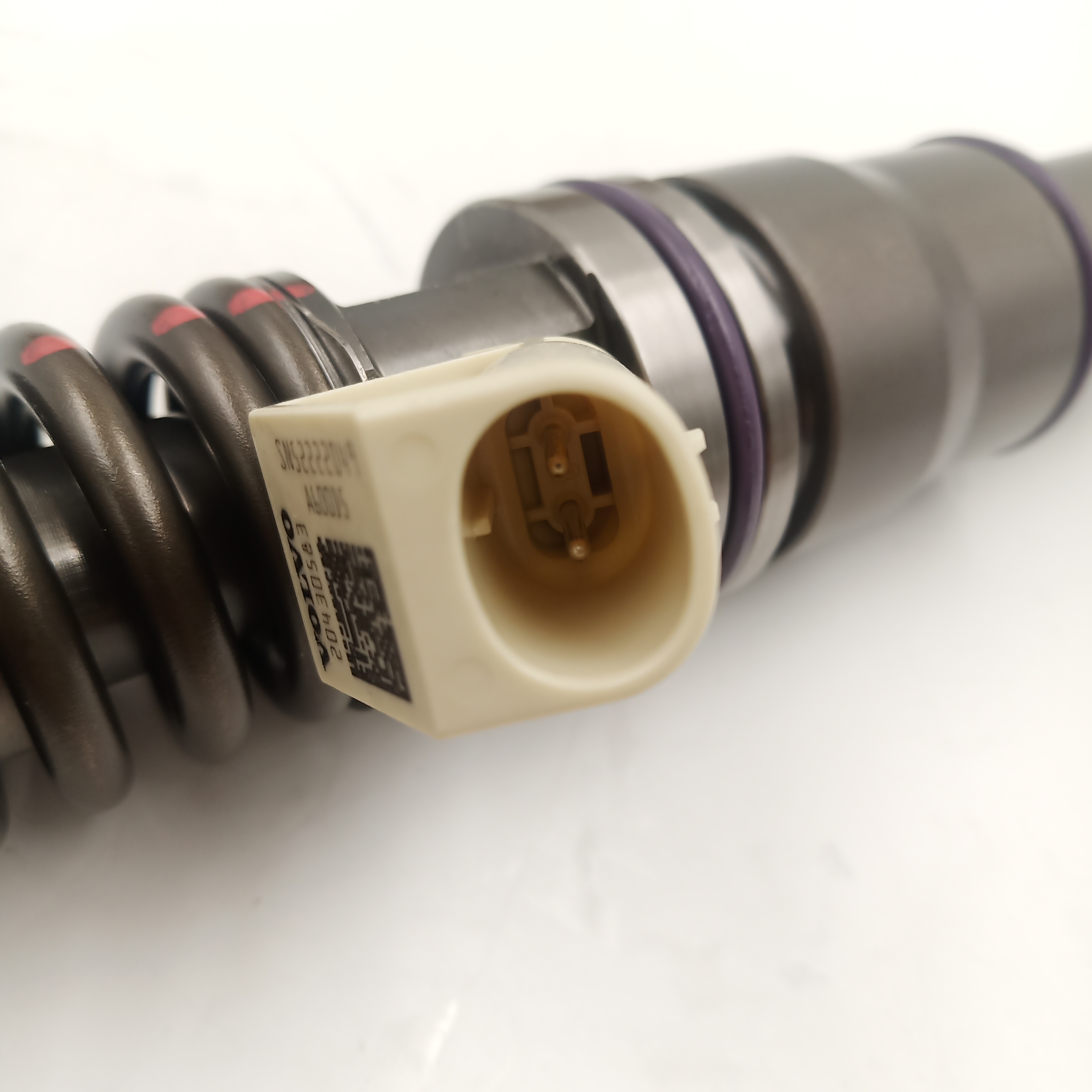 High Performance  Diesel Engine Parts 20430583 Electronic Unit Common Rail Fuel Injector BEBE4C00101 For Diesel Engine