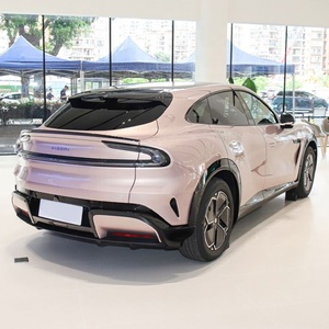 Modèle 2025 le plus récent XIAOMI YU7 Voiture de sport SUV de luxe 690PS pour les Émirats arabes unis - Product Image 3