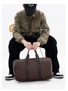 Groothandel Luxe Grote Capaciteit Zachte PU Lederen Weekendtas Hoge Kwaliteit Vintage Stijl met Rits Sluiting Aanpasbaar - Product Image 3